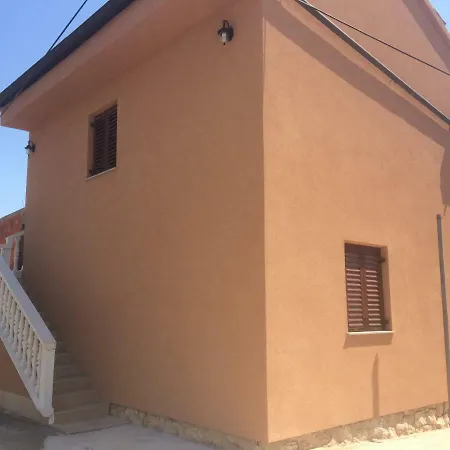 Apartment Apartman Tin Vodice